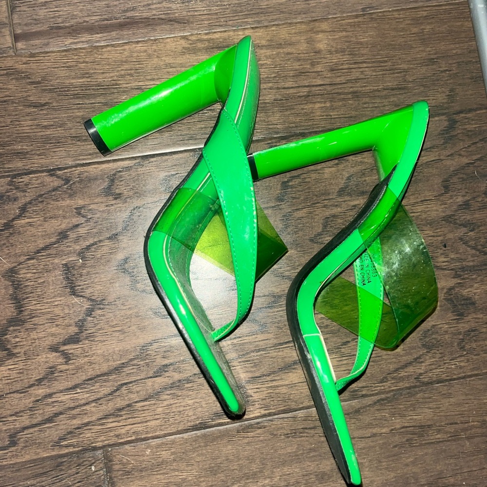 Vibrant Green Stiletto Heels